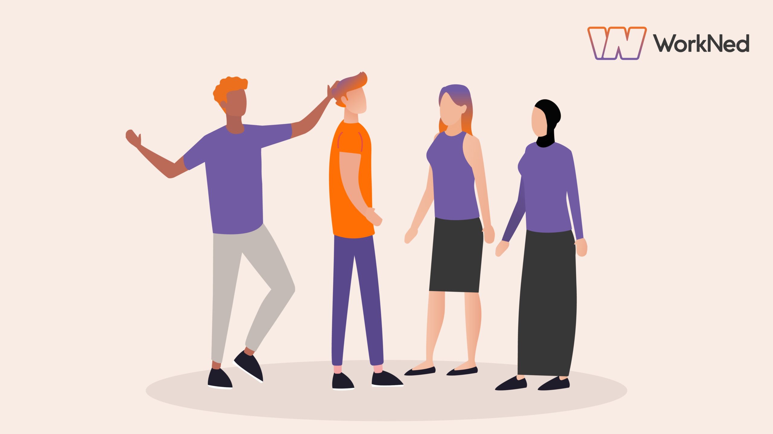 Twee collega’s die plezier maken op kantoor – passend bij de blog Vriendschap op de werkvloer: werkt dat wel?